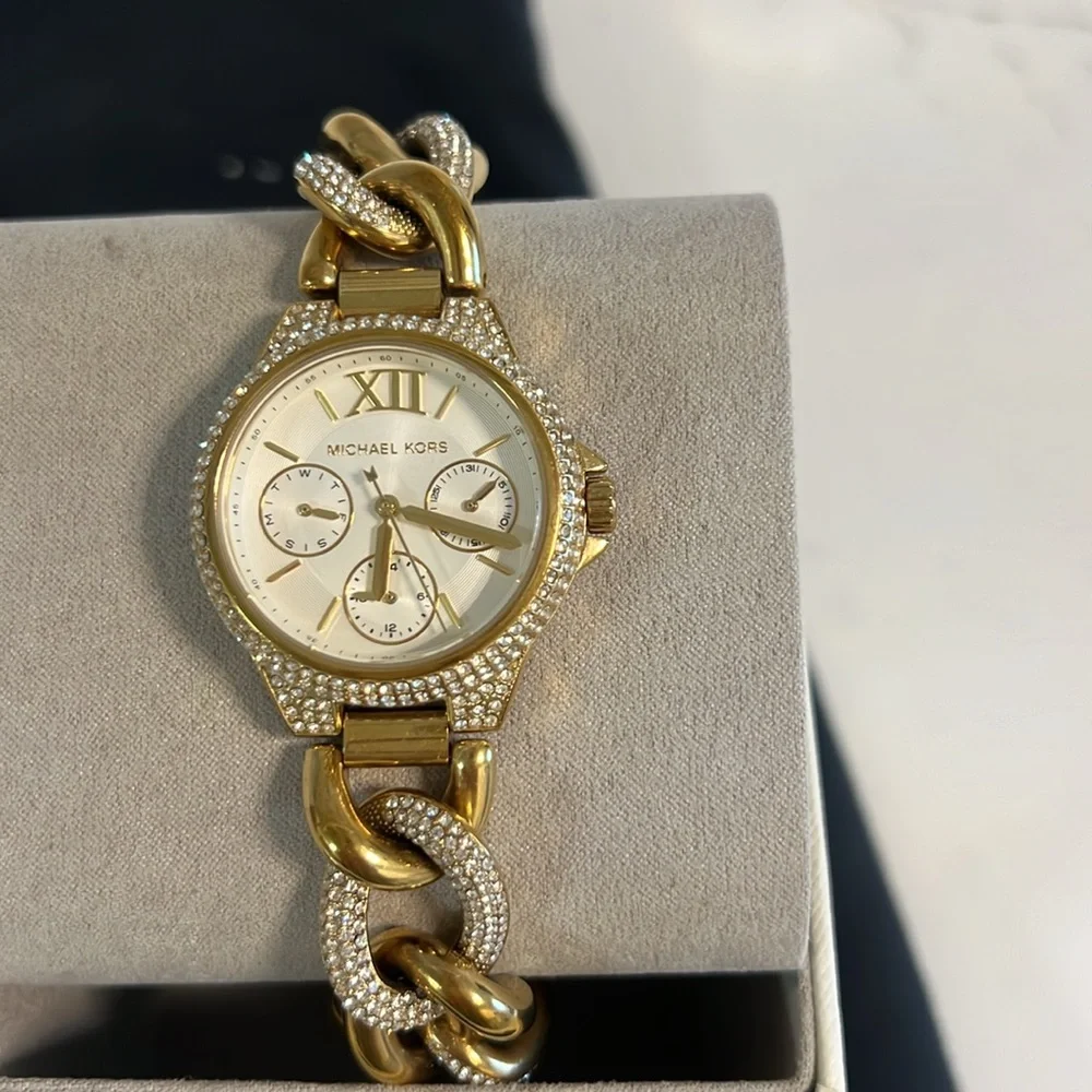 Michale Kors Gold Watch CamilleChain - Picture 2 of 8